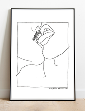 Load image into Gallery viewer, The kiss